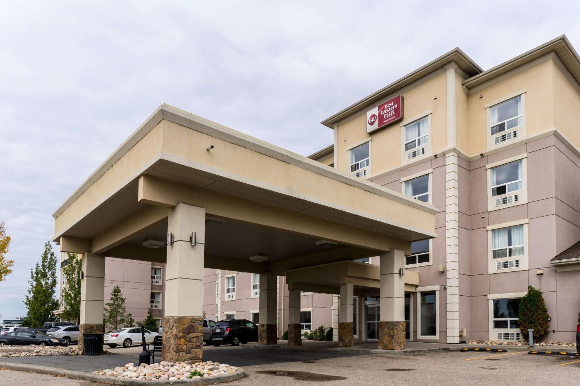 Best Western Plus South Edmonton Inn & Suites Bagian luar foto